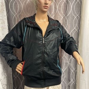 #4 women’s Nike windbreaker